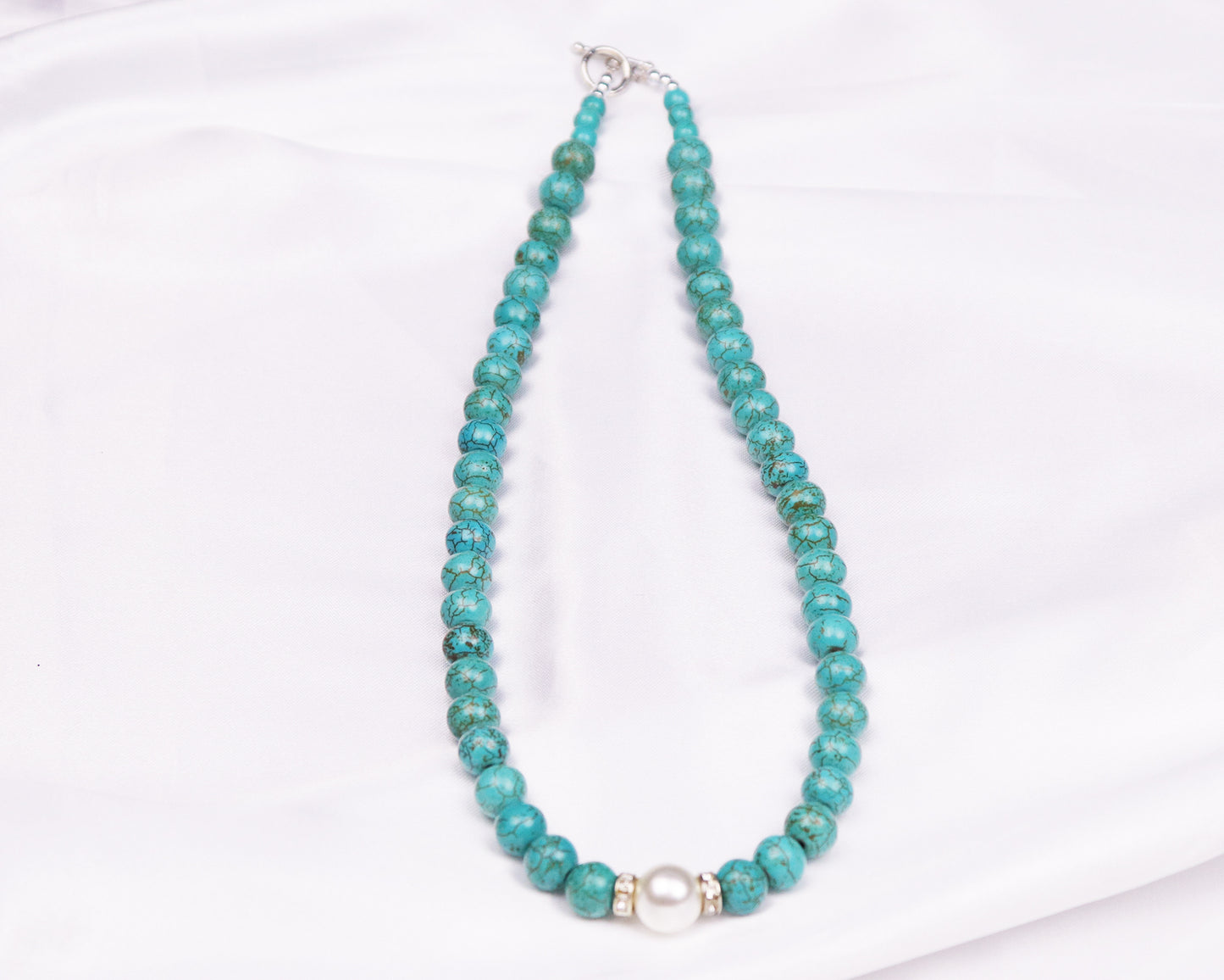 Green Turquoise 10mm Round Beads with White Pearl Necklace