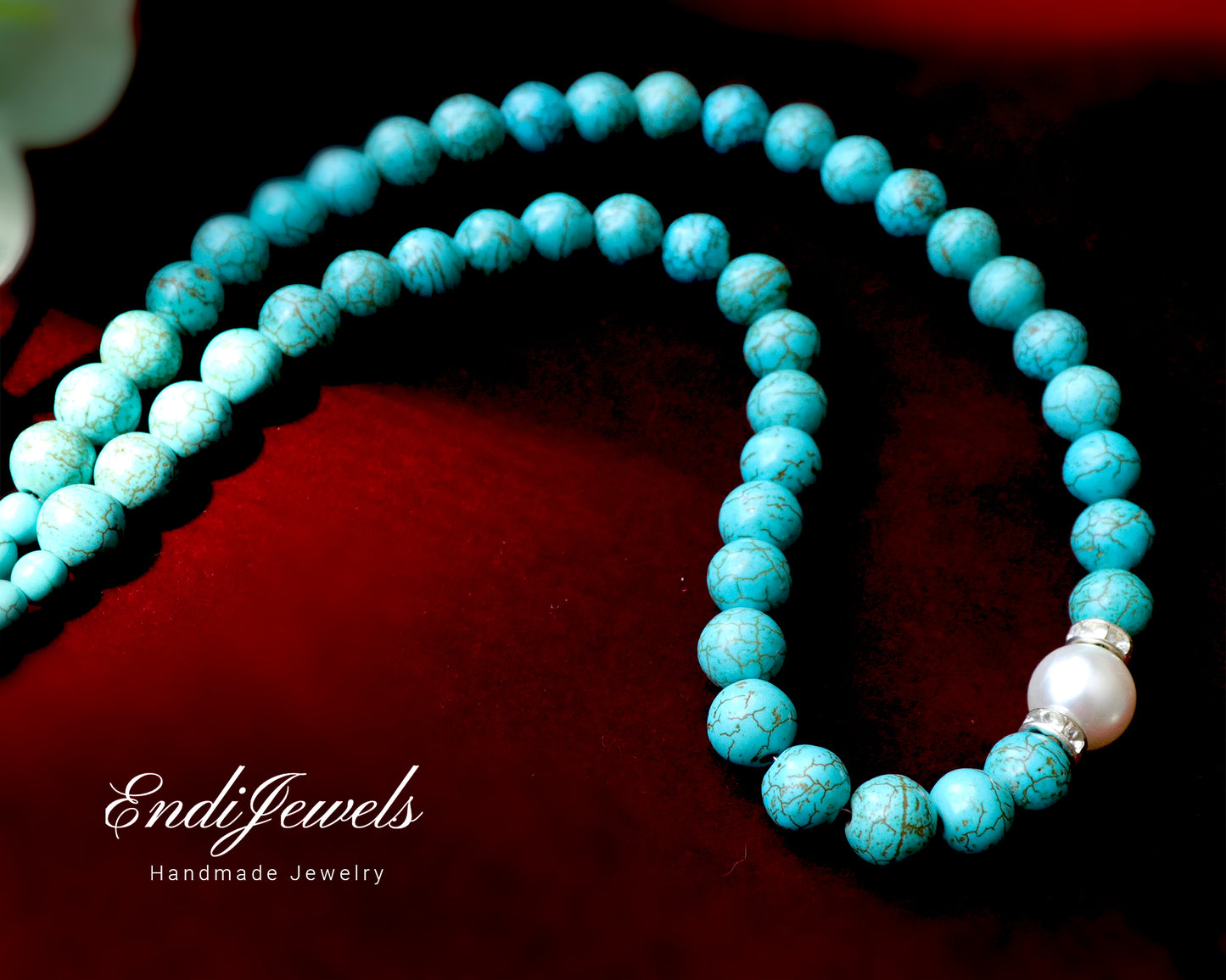 Green Turquoise 10mm Round Beads with White Pearl Necklace