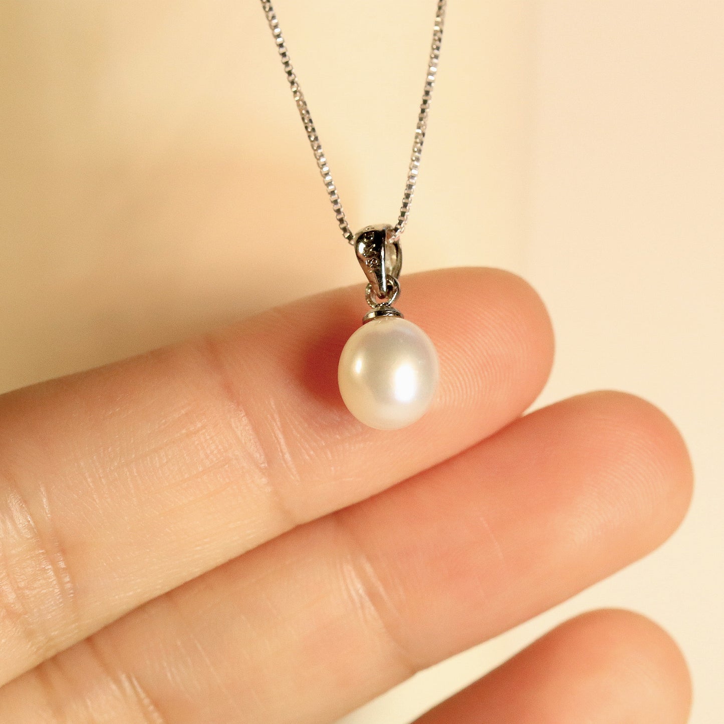 Freshwater Pearl Pendant Necklace, Sterling Silver Chain Necklace, Dainty Necklace, Minimalist Style