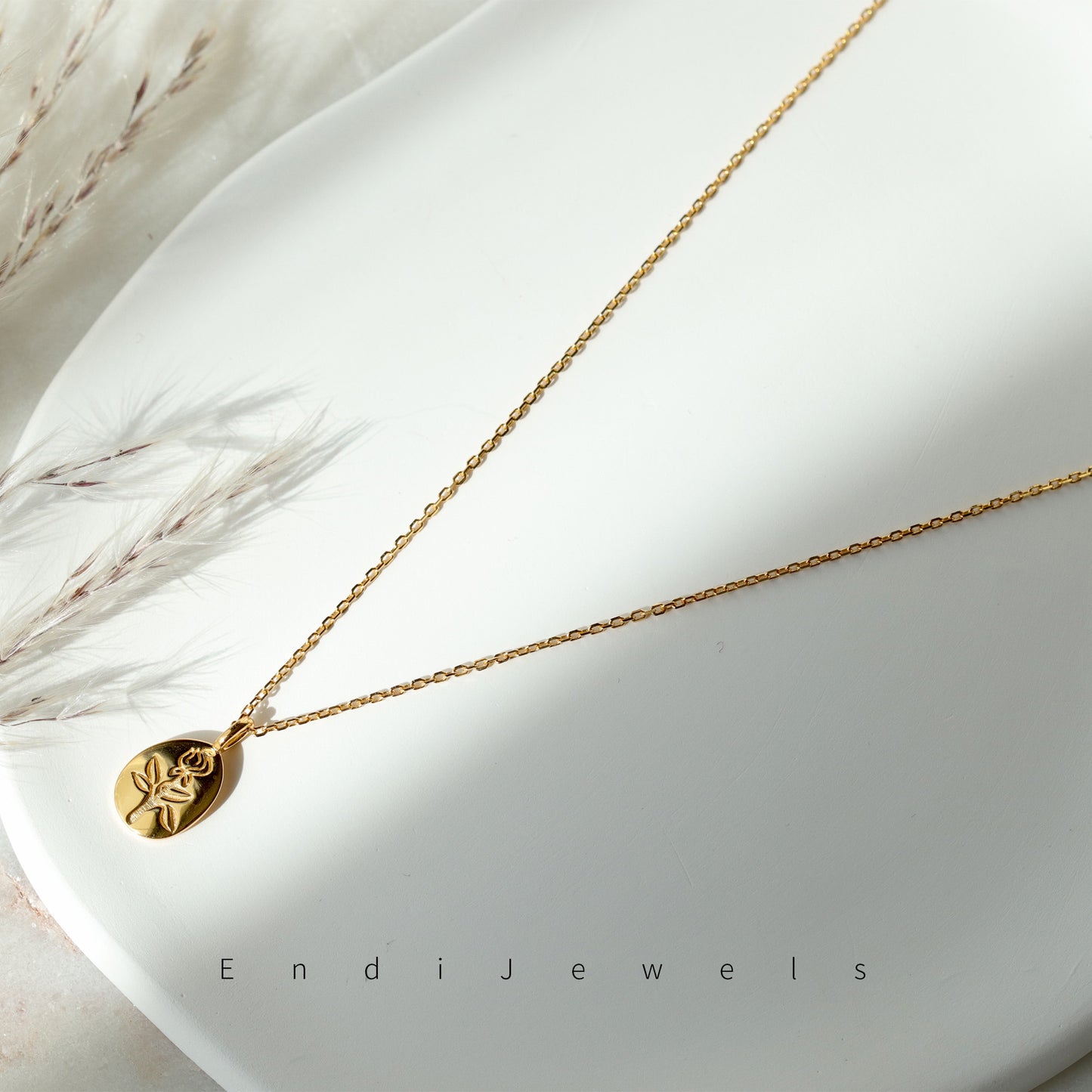 Gold Rose Pendant Necklace, Dainty Necklace, Minimalist Necklace for Daily Wearing, 18K Plated Chain Choker